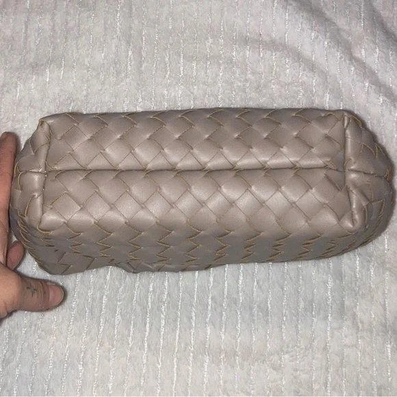 A New Day Elegant  leather Woven Tan mini Handbag NWOT - Picture 2 of 3